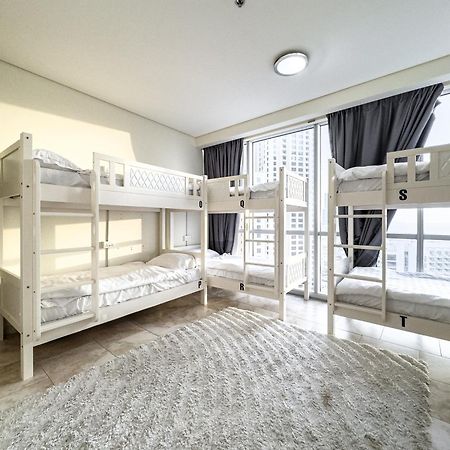 Ar Holiday Home Jbr Dubaï Extérieur photo