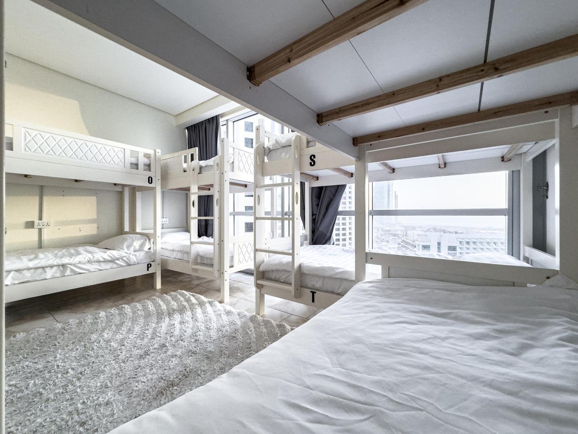 Ar Holiday Home Jbr Dubaï Extérieur photo